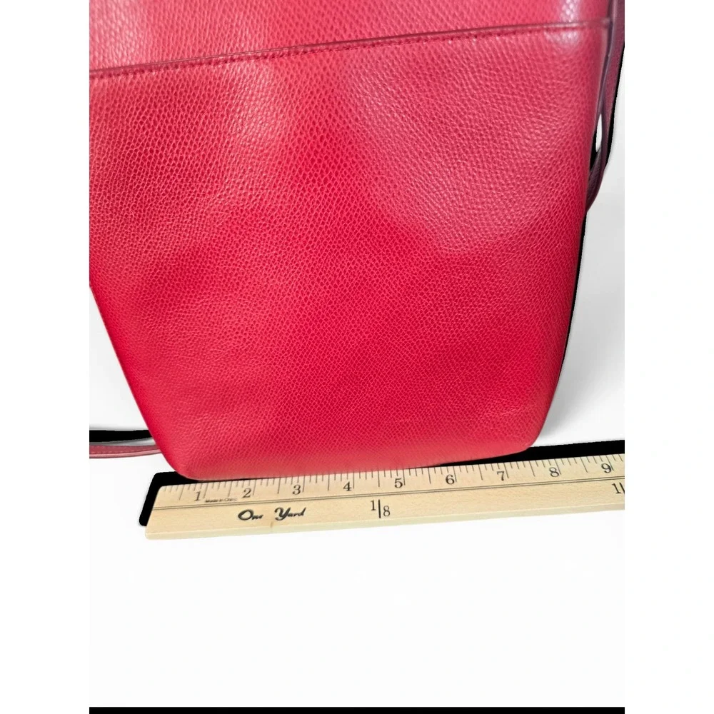 Coach Kitt Messenger Crossbody Bag Red Crossgrain Leather Gold‎ Hardware